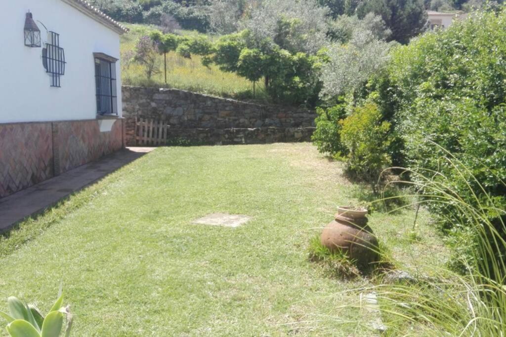 Casa Rural La Vega カサジャ・デ・ラ・シエラ エクステリア 写真